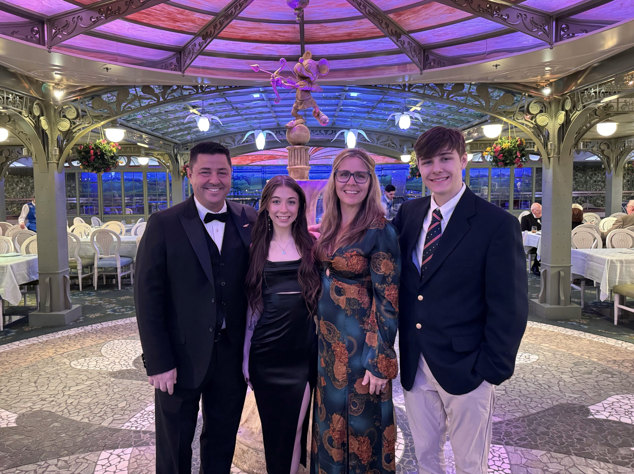 Local Bar-B-Clean Recognized With ‘Emerging Franchise’ Award