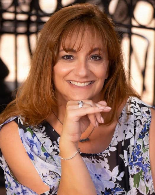 The Travel Insurance Chick™ Guides Travelers With Confidence